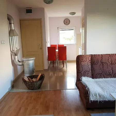 Vendégház Petrovic Tara 3*